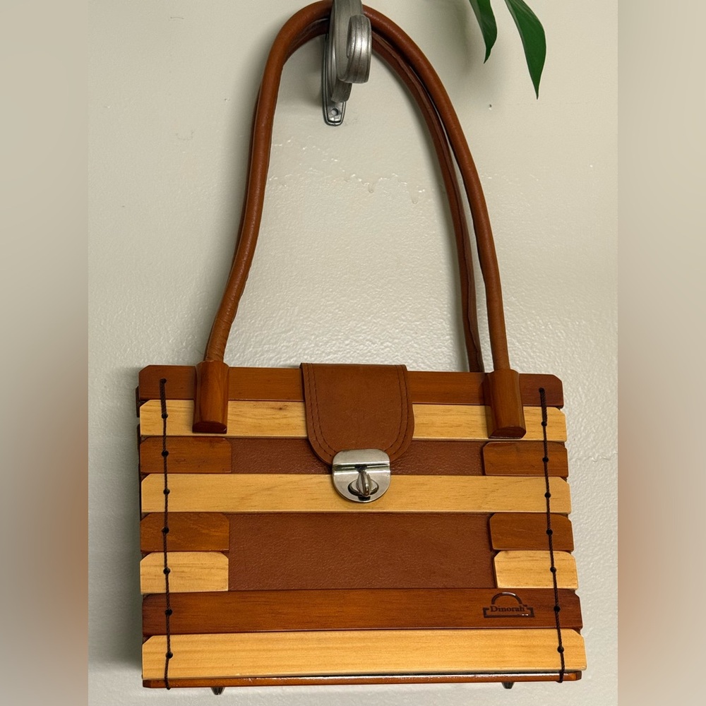 VINTAGE Dinorah Wooden and Leather‎ shoulder bag in light and darker brown